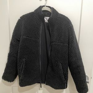 Aritzia tna sherpa fleece jacket